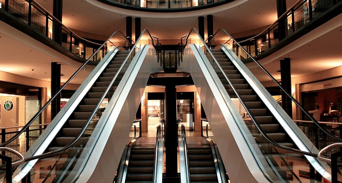 In 2018 retailers will look to innovative store concepts, Blockchain and supply chain transformation