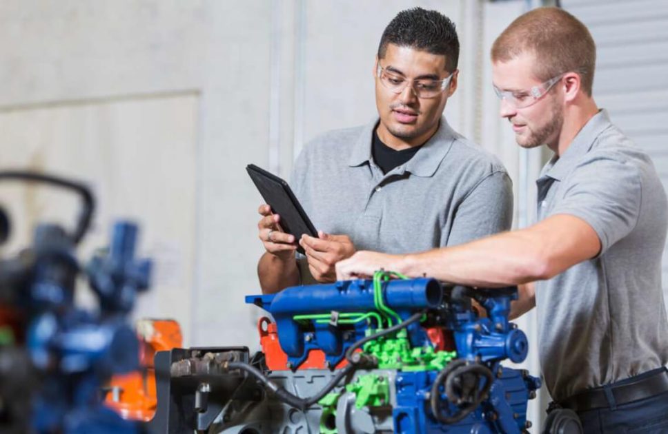 people exploring the benefits of field service management